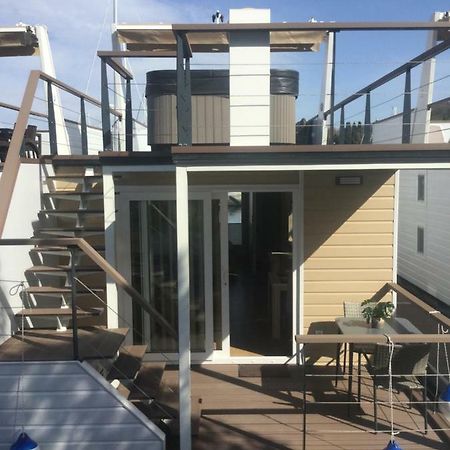 Ferienwohnung Floating Sea House Shark 1 Lucija Exterior foto